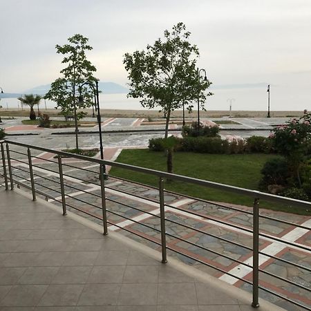 Villa Un Bel Posto Sea View Nea Vrasna Exterior photo