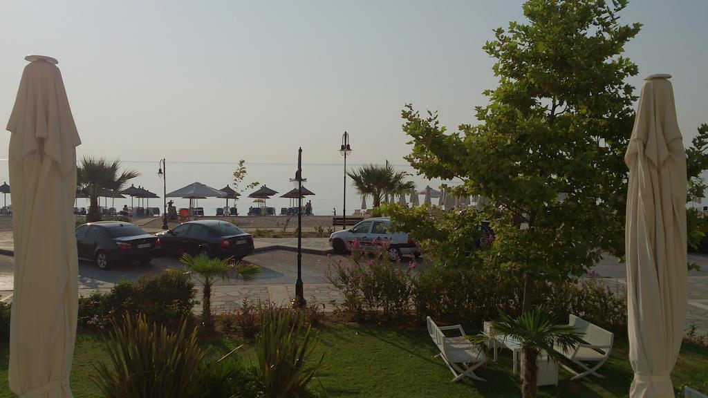 Villa Un Bel Posto Sea View Nea Vrasna Exterior photo