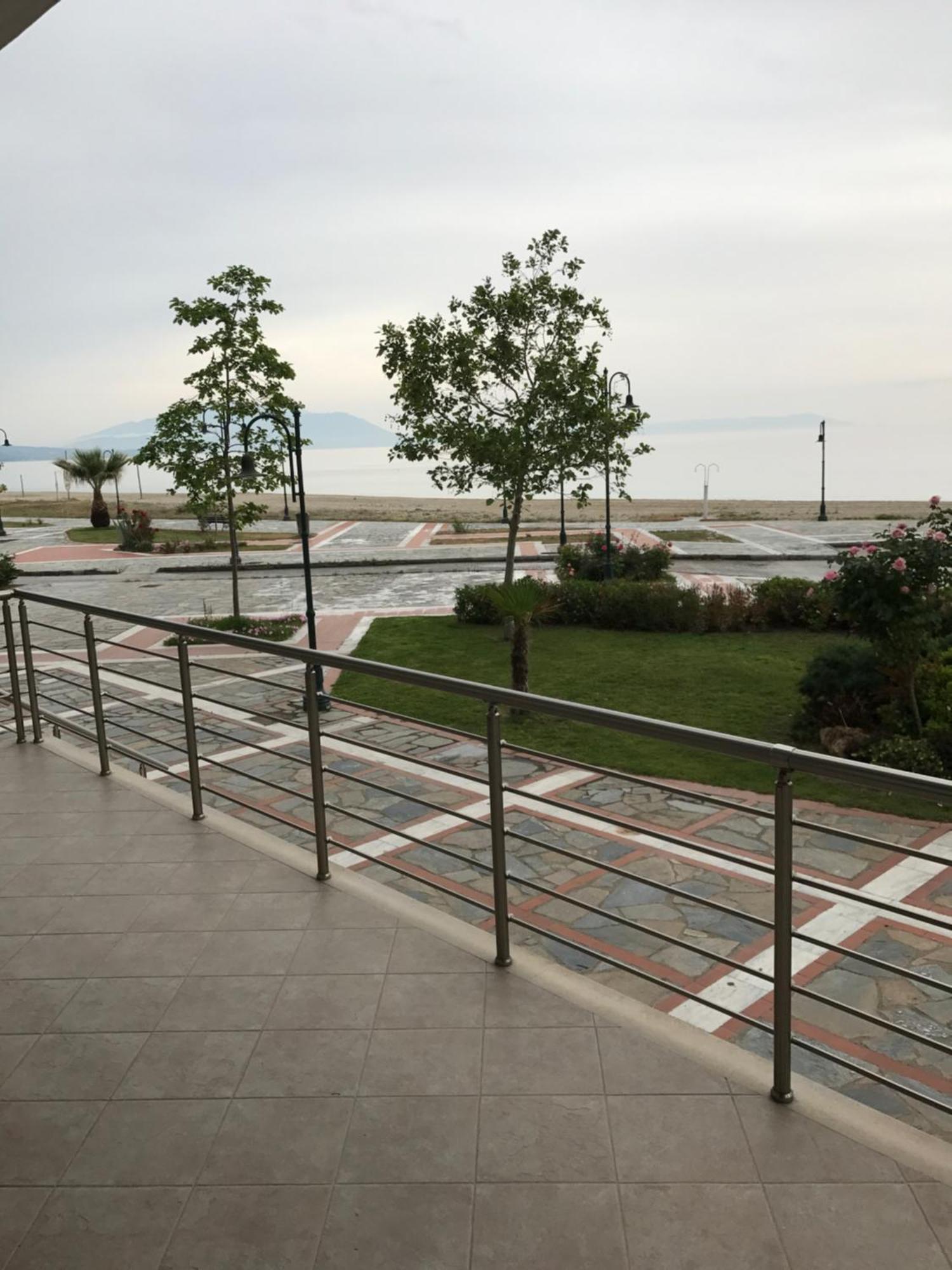 Villa Un Bel Posto Sea View Nea Vrasna Exterior photo