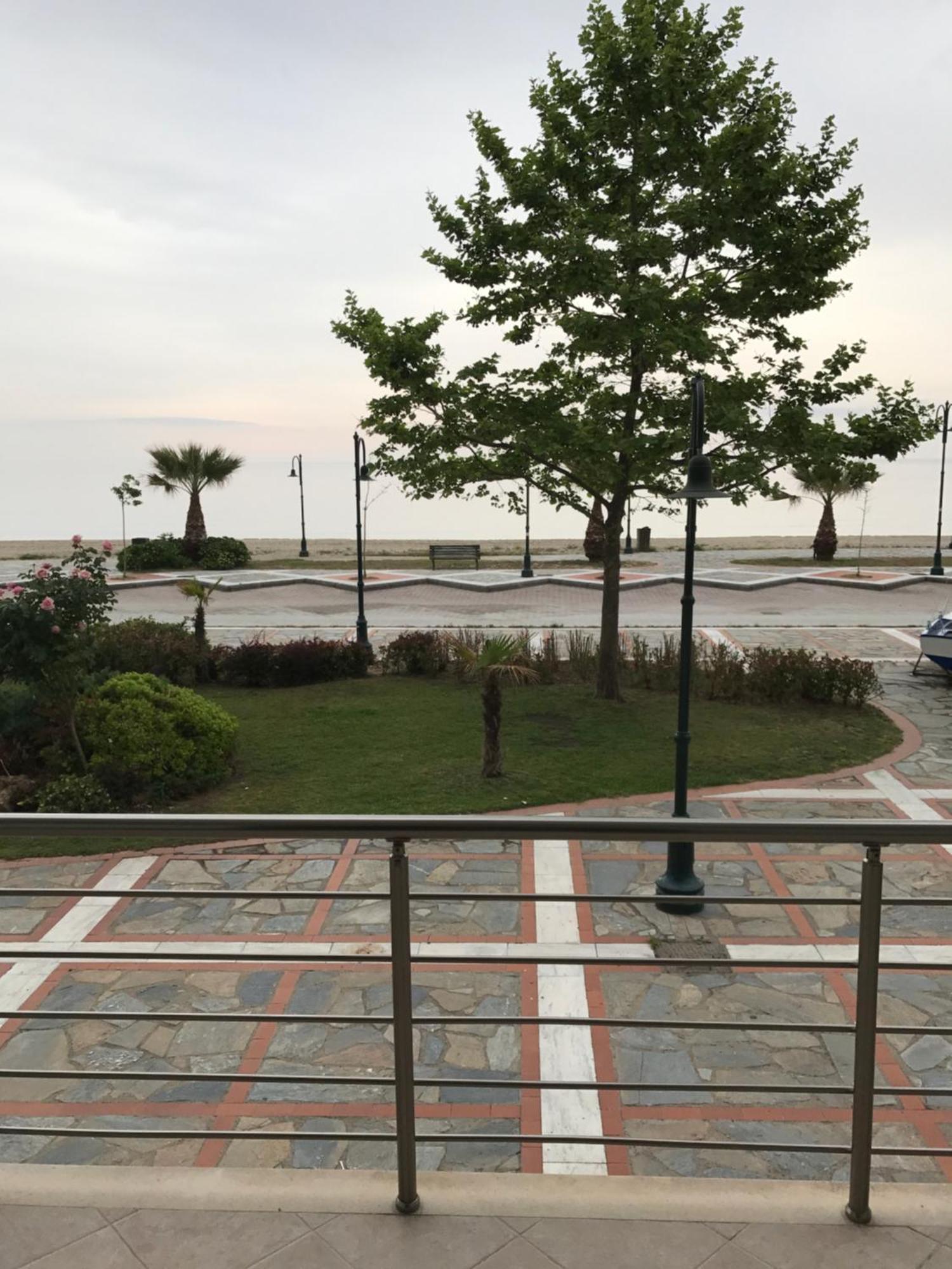 Villa Un Bel Posto Sea View Nea Vrasna Exterior photo